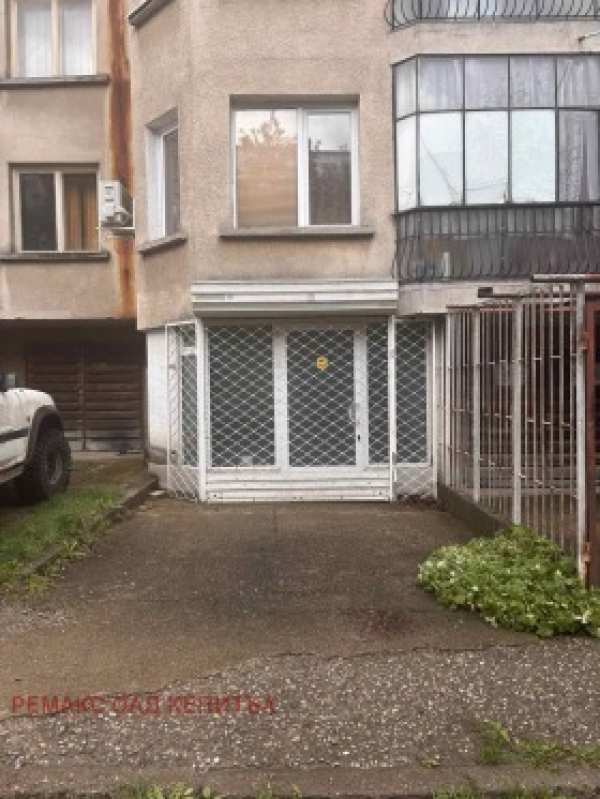 Продава гараж, паркомясто, гр. велико търново, бузлуджа