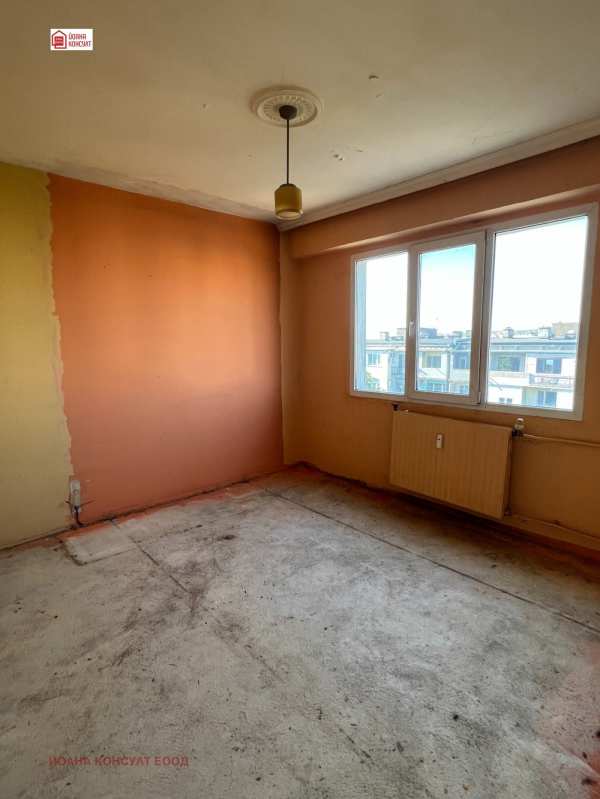 Продава 2-стаен, гр. плевен, сторгозия