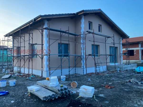 Продава къща, гр. божурище, област софия област