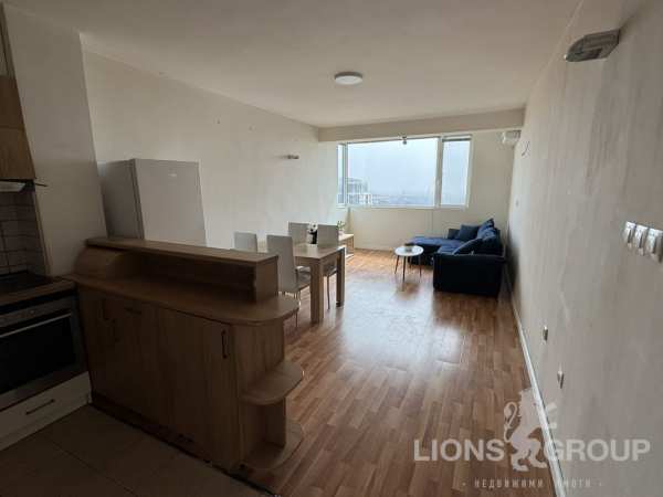 Продава 3-стаен, гр. варна, бизнес хотел