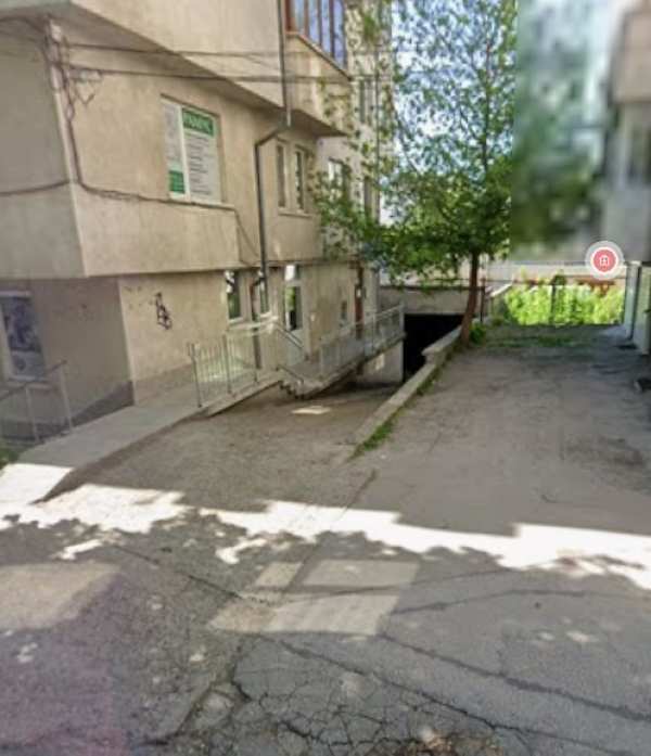 Продава гараж, паркомясто, гр. плевен, широк център
