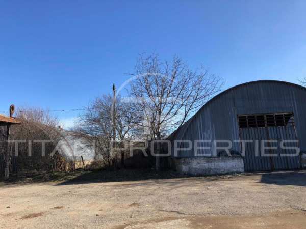 Продава пром. помещение, с. боровци, област монтана