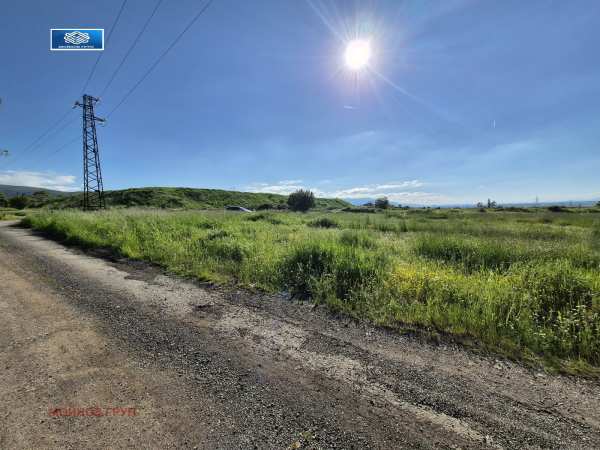 Продава парцел, с. нови хан, област софия област