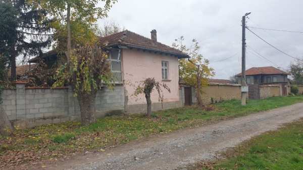 Продава къща, с. ресен, област велико търново