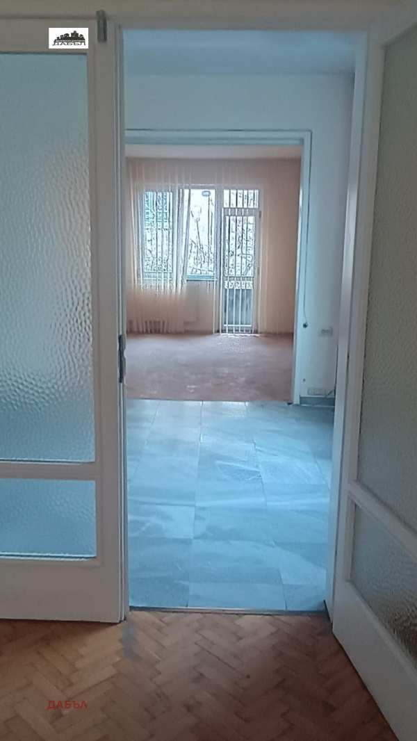 Продава офис, гр. софия, център