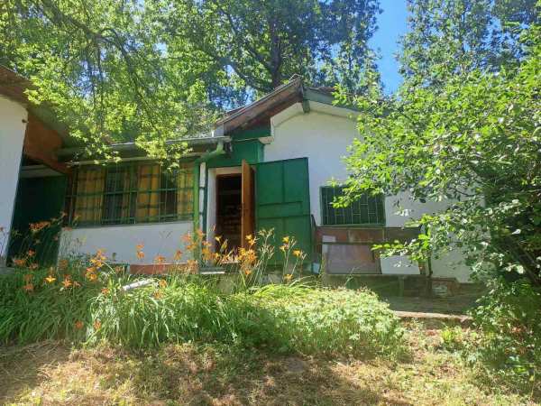 Продава къща, гр. своге, област софия област