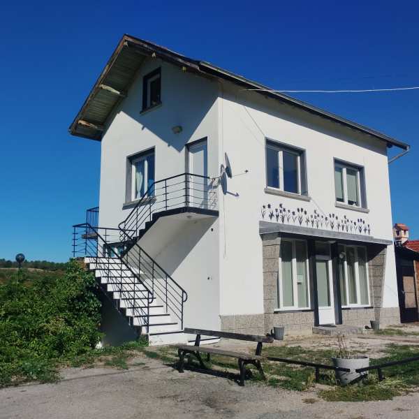 Продава къща, гр. трявна, област габрово