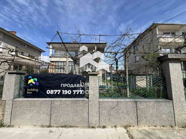 Продава етаж от къща, гр. хисаря, област пловдив