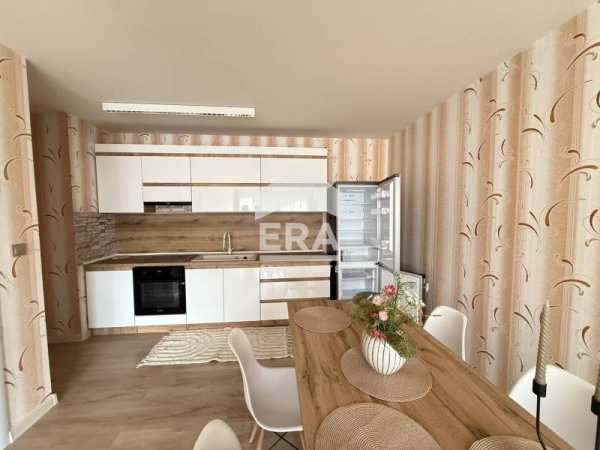 Продава 3-стаен, гр. велико търново, колю фичето