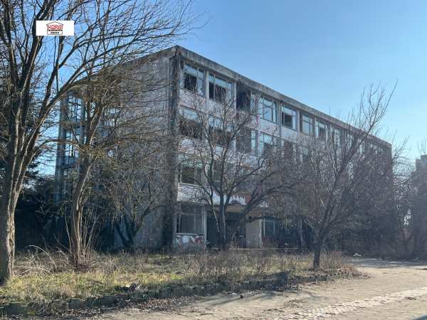 Продава пром. помещение, с. ясен, област плевен