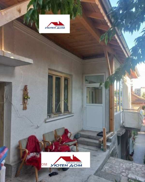 Продава къща, гр. попово, област търговище