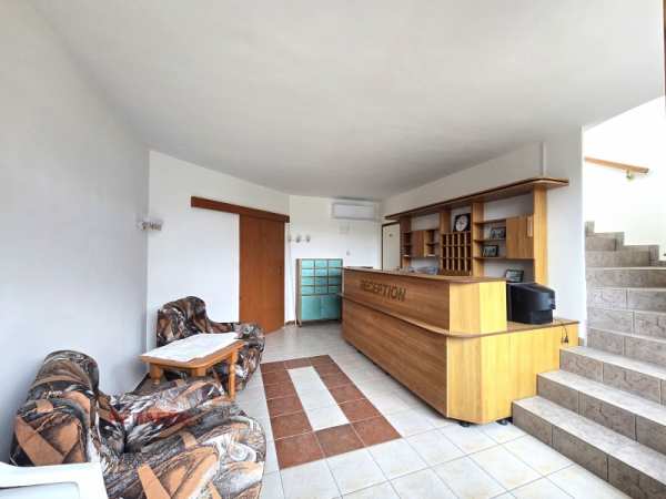 Продава хотел, гр. варна, м-т ален мак