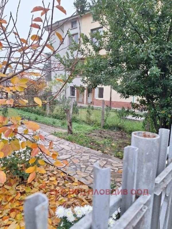 Продава къща, гр. първомай, област пловдив