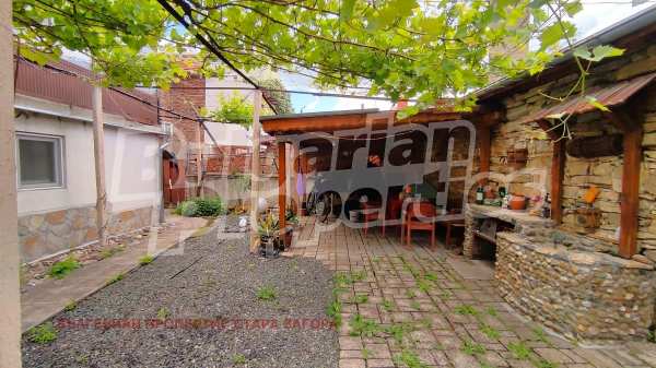 Продава етаж от къща, гр. стара загора, орб