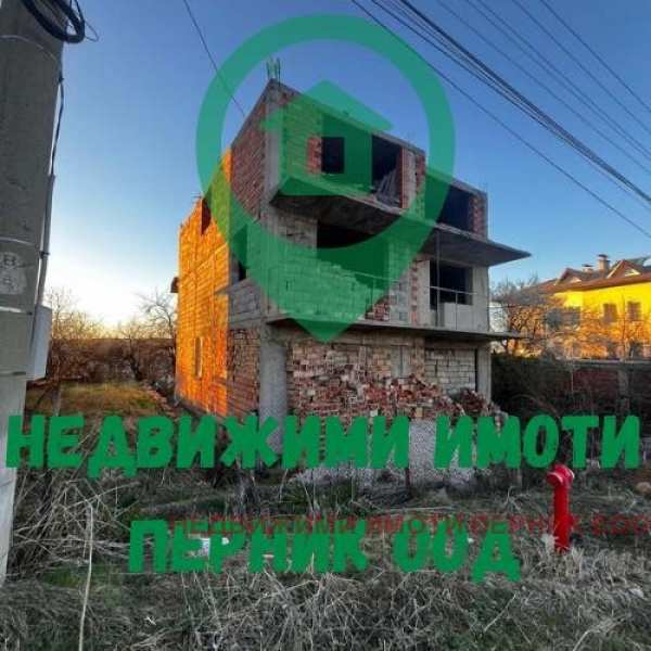 Продава къща, гр. перник, могиличе