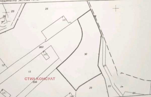 Продава  парцел гр. Брезник, област Перник
      3505 кв.м