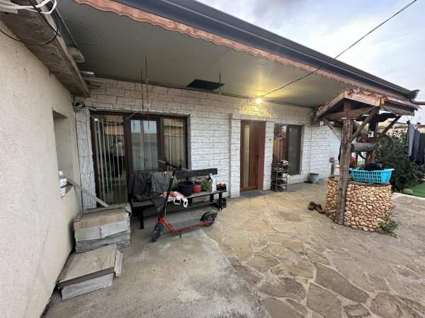 Продава къща, с. царев брод, област шумен