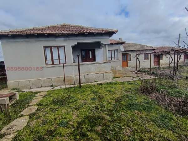 Продава къща, с. селце, област добрич