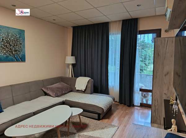 Продава 3-стаен, гр. пазарджик, запад