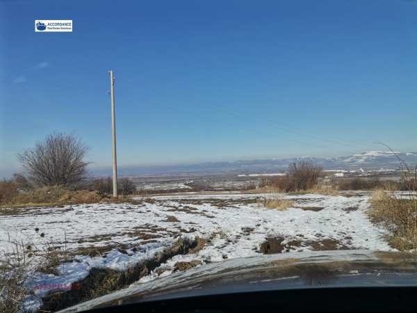 Продава парцел, гр. софия, с. лозен