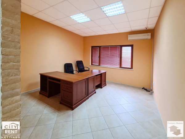 Дава под наем офис, гр. велико търново, център