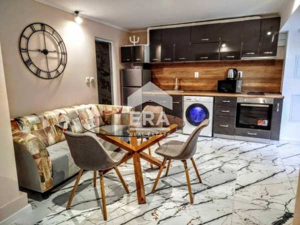 Дава под наем 1-стаен, гр. велико търново, център