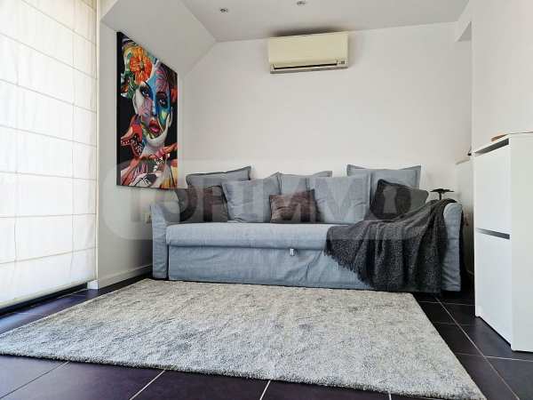 Дава под наем 1-стаен, гр. варна, център