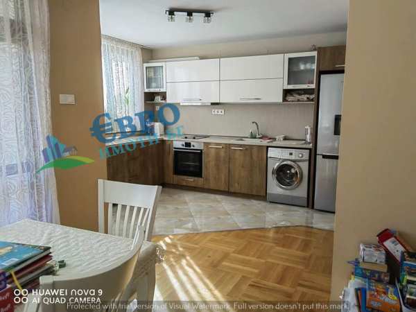 Дава под наем 3-стаен, гр. стара загора, център