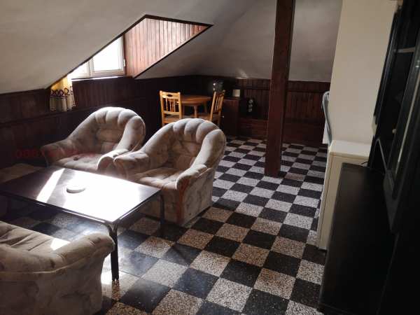 Дава под наем 1-стаен, гр. плевен, широк център