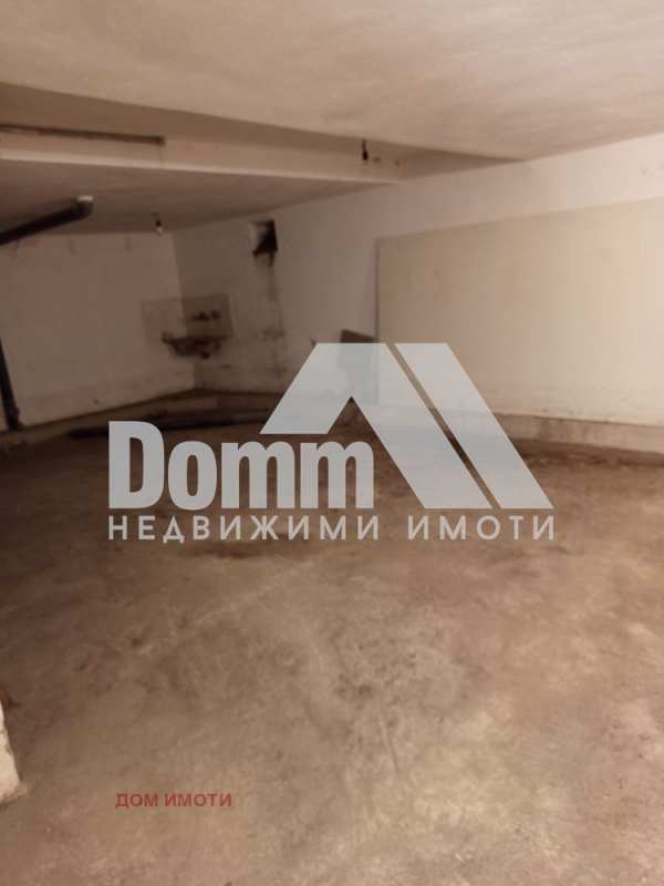 Дава под наем гараж, паркомясто, гр. бургас, център