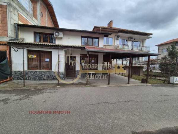 Дава под наем магазин, гр. божурище, област софия област