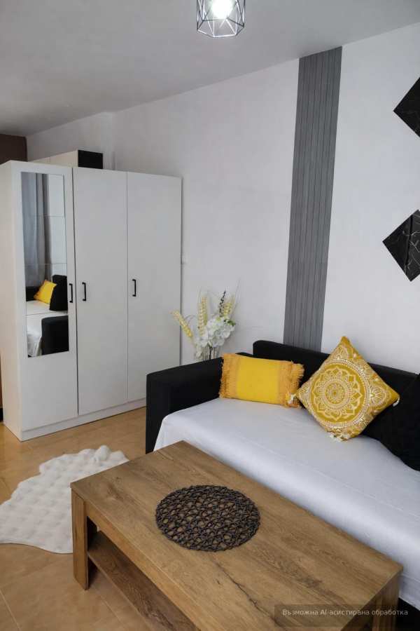 Дава под наем 1-стаен, гр. варна, левски 1