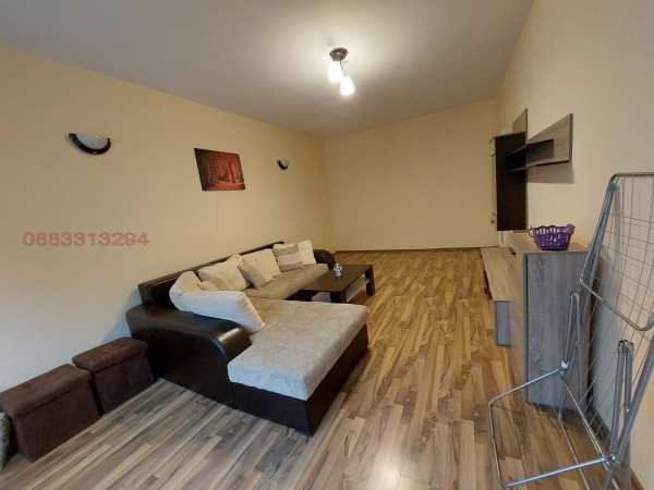 Дава под наем 2-стаен, гр. перник, изток