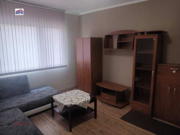 Дава под наем 2-стаен, гр. пазарджик, запад