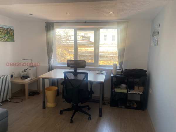 Дава под наем ателие, таван, гр. софия, докторски паметник