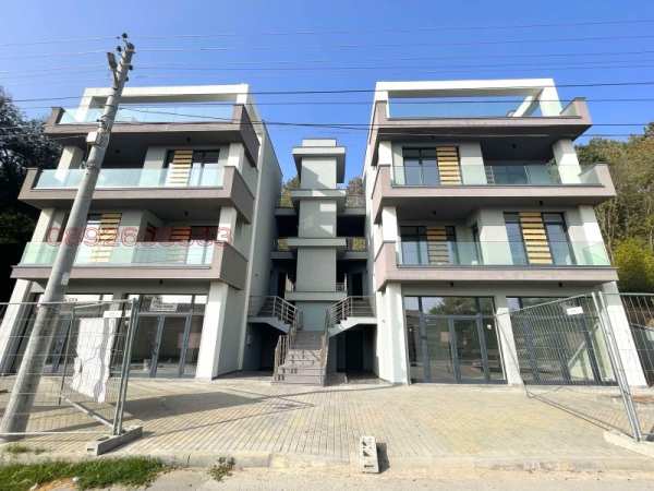 Дава под наем магазин, с. кранево, област добрич