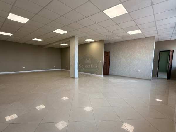 Дава под наем офис, гр. велико търново, център