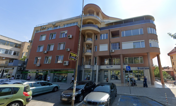 Дава под наем гараж, паркомясто, гр. сандански, област благоевград