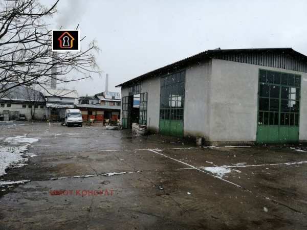 Дава под наем пром. помещение, гр. враца, промишлена зона - изток