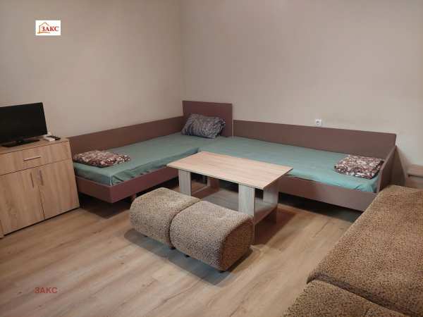 Дава под наем 2-стаен, гр. кърджали, център