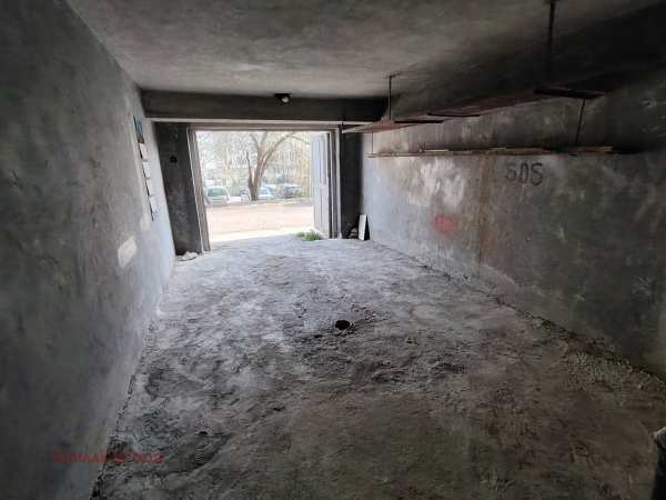 Дава под наем гараж, паркомясто, гр. варна, чайка