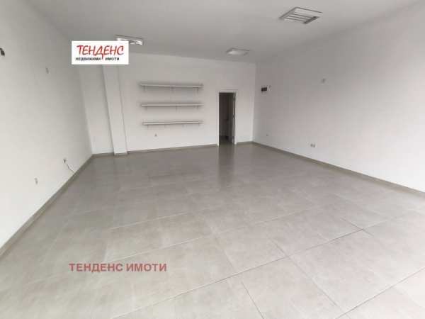 Дава под наем магазин, гр. кърджали, център