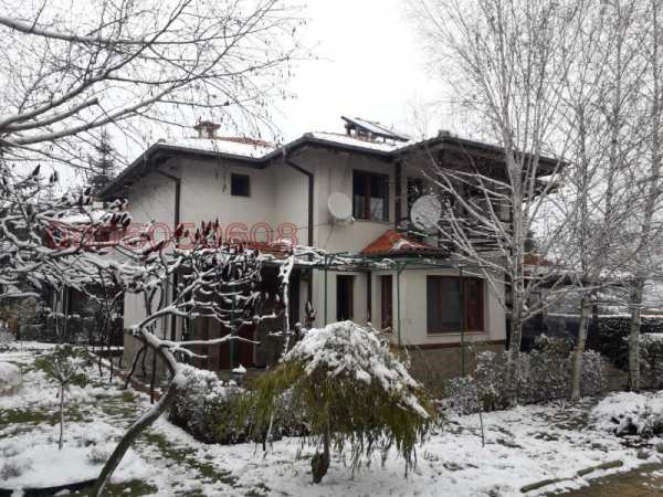 Дава под наем къща, гр. варна, м-т добрева чешма