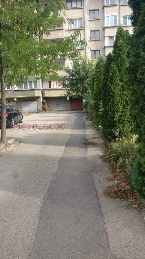 Дава под наем 4-стаен, гр. монтана, изгрев