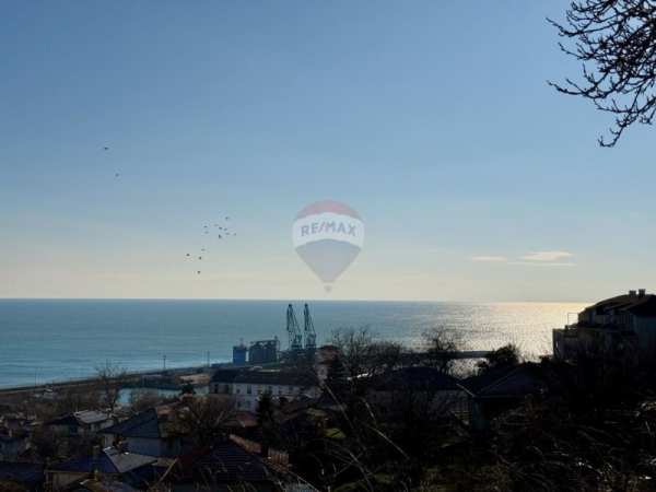 Дава под наем къща, гр. балчик, област добрич