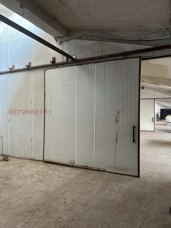 Дава под наем склад, с. лесново, област софия област