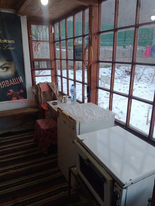 Дава под наем къща, гр. софия, гр. банкя