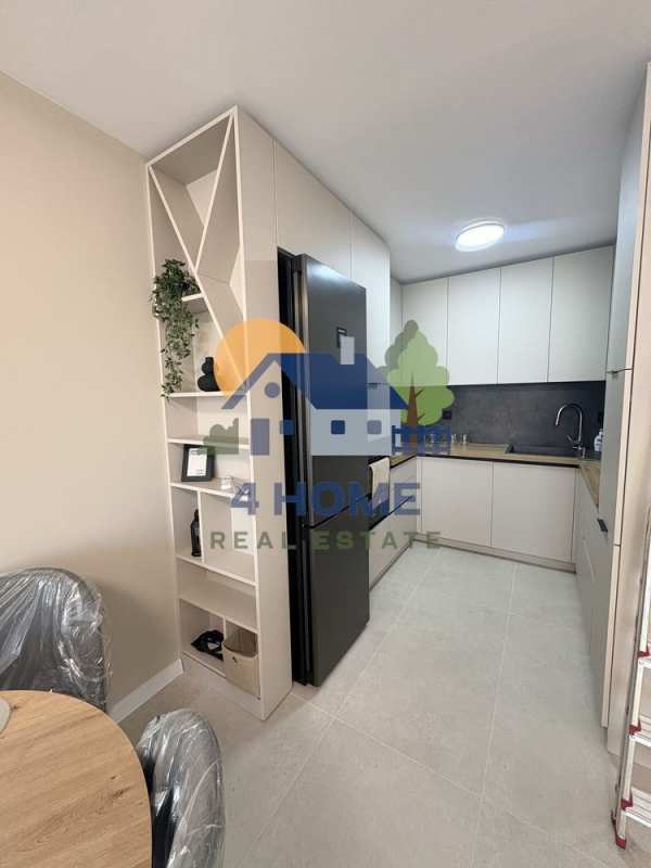 Дава под наем 2-стаен, гр. варна, младост 1