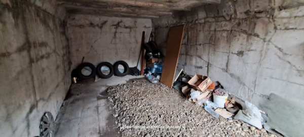 Дава под наем гараж, паркомясто, гр. перник, рено