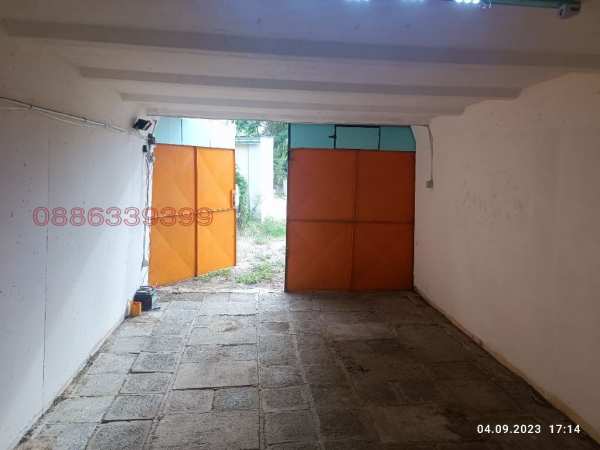 Дава под наем гараж, паркомясто, гр. русе, център